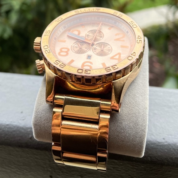 Rose Gold 🌹✨ 51-30 Nixon Watch Men’s - Picture 2 of 5